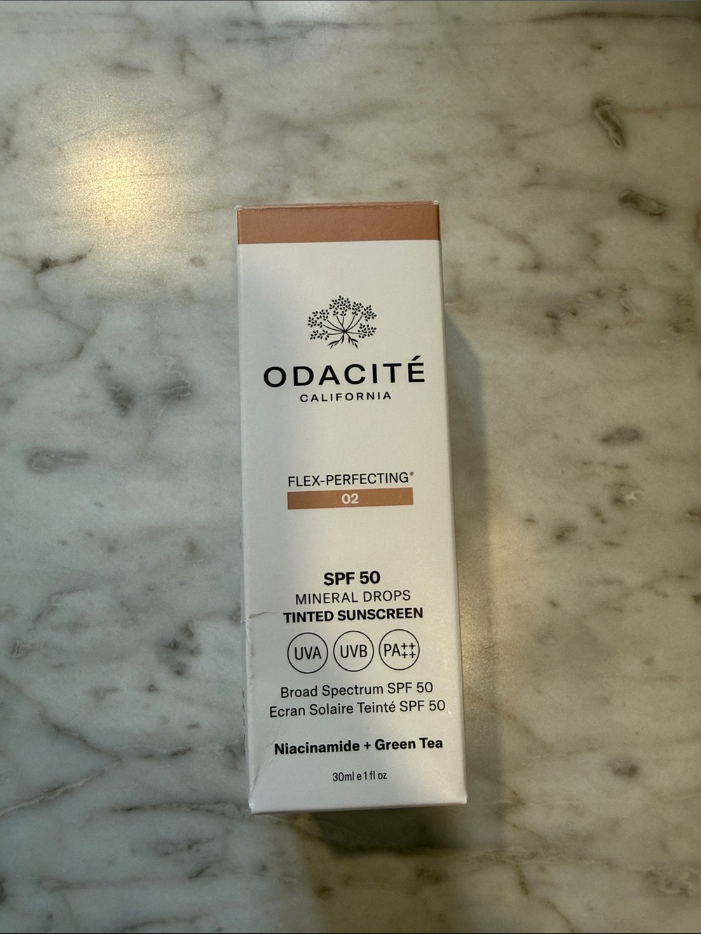 Odacité Flex-Perfecting Mineral Drops Tinted Sunscreen SPF 50 - Shade 02 (Beige)